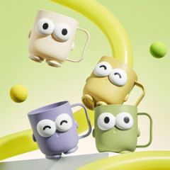 卡通儿童牙刷杯壁挂洗漱杯网红可爱男孩女孩高颜值家用宝宝漱口杯